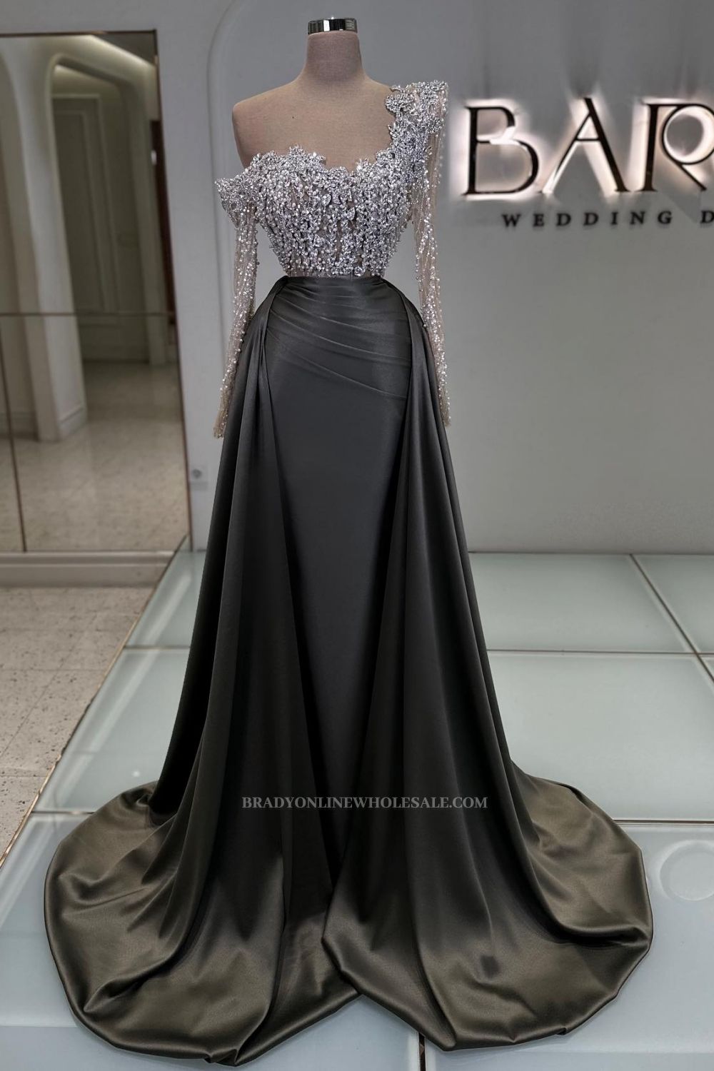 Luxury Ball Gowns Long Glitter Evening Dresses Prom Dresses with Sleeves