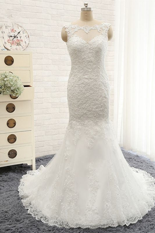 Bradyonlinewholesale Gorgeous Sleeveless Appliques Beadings Wedding Dress Jewel Tulle White Bridal Gowns On Sale