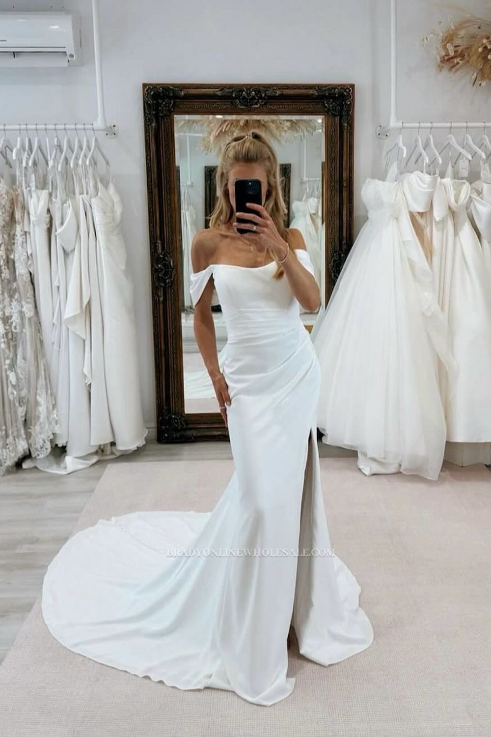 Off-the-Shoulder Ruched Mermaid Wedding Dresses with Split