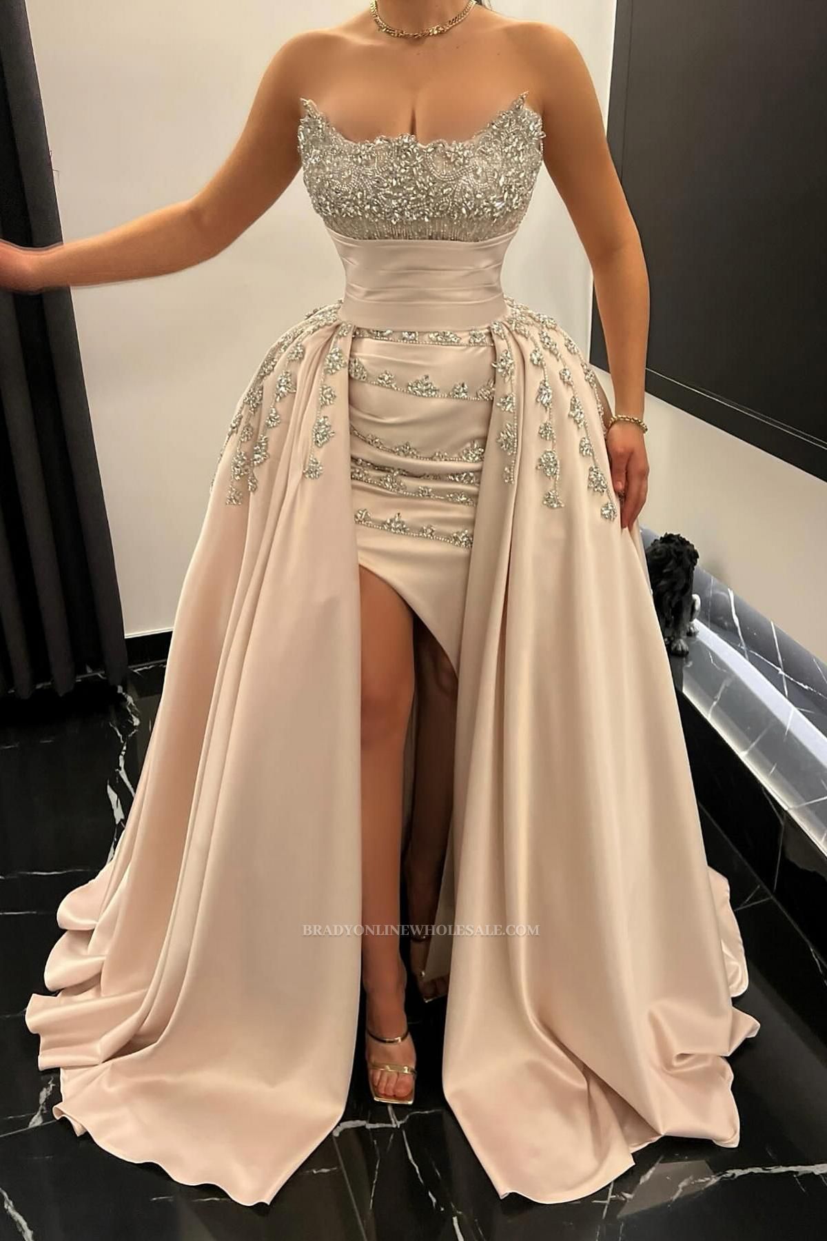 Champagne Evening Dresses Long Satin Ball Gowns with Glitter