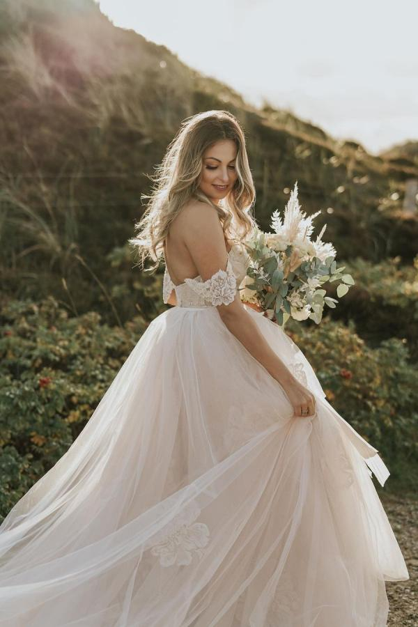 Off-Shoulder Simple Beach Tulle Lace Erin Wedding Dress