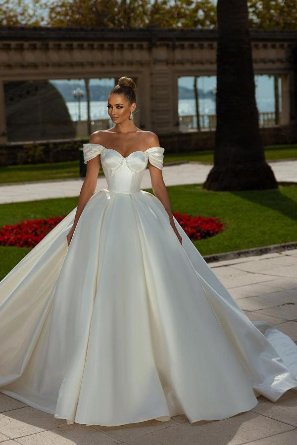 Off-Shoulder Sweetheart Satin Garden Bridal Dress