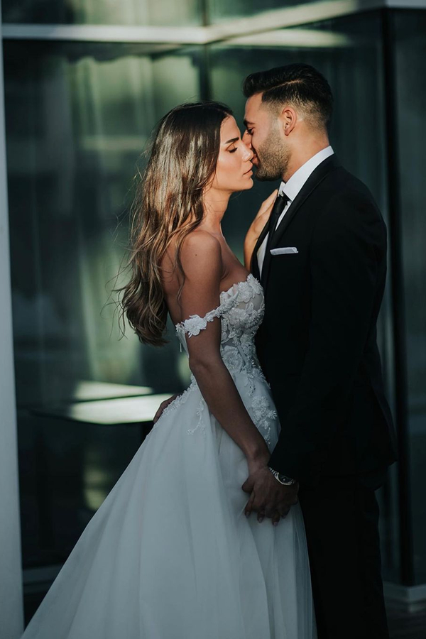 Off-Shoulder Printed Lace Tulle Wedding Dress