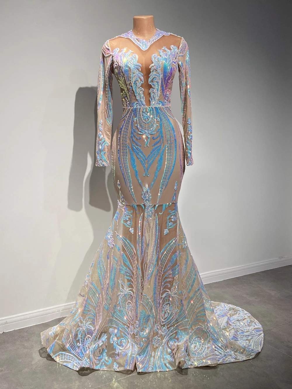 Sparkle Sequined White Long Sleeves Mermaid Prom Dress