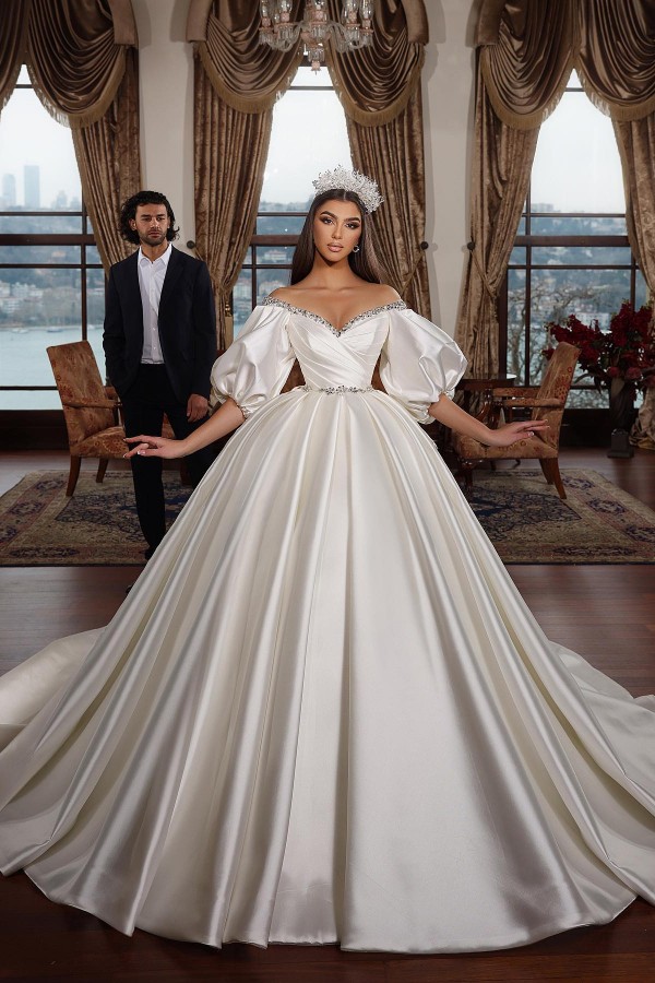 Beautiful wedding dresses with sleeves | Satin Wedding Dresses Princess