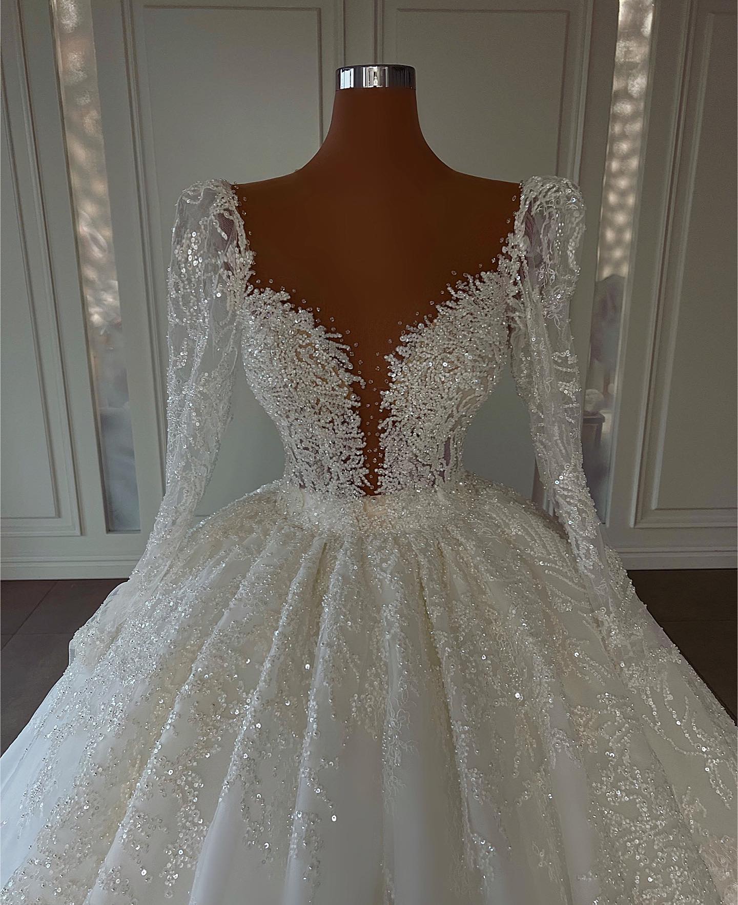 Luxury Wedding Dresses With Sleeves | Princess wedding dresses lace