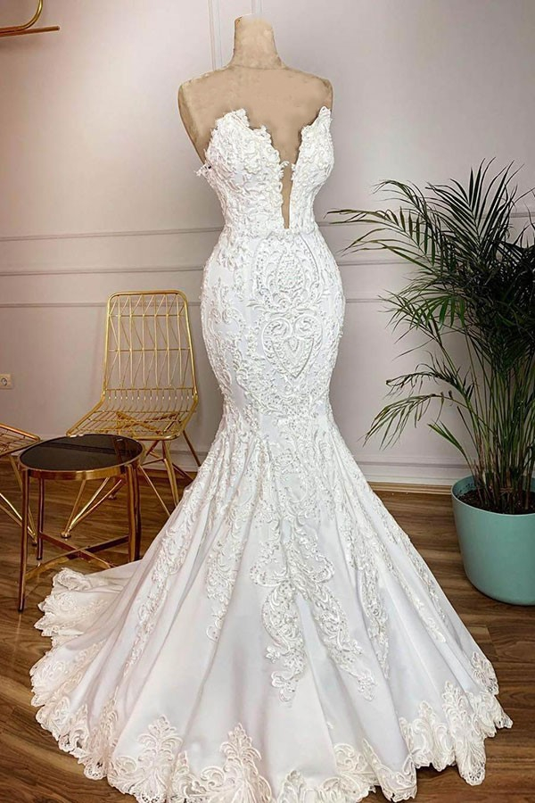 Sweetheart Plunging V-Neck Mermaid White Bridal Gown with Lace Train