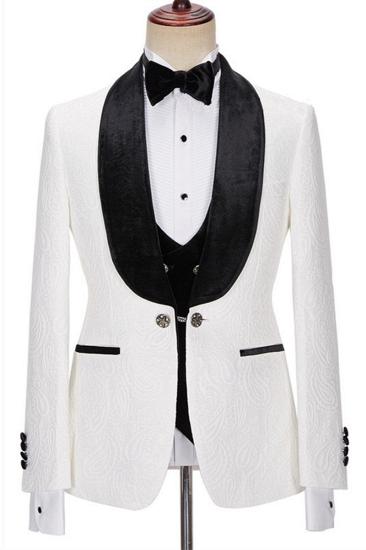 New White Jacquard Three Piece Wedding Mens Suit with Velvet Lapel_1