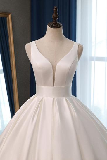 Bradyonlinewholesale Sexy Deep-V-Neck Straps Satin Wedding Dress Ball Gown Ruffles Sleeveless Bridal Gowns Online_4