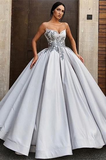 Spaghetti Straps Satin Puffy Evening Dresses | Appliques Elegant Quinceanera Dresses with Beads_2
