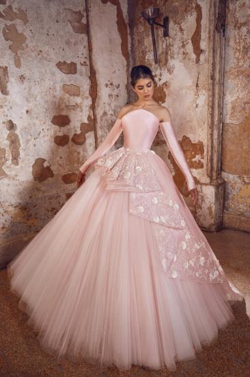Romantic  Sleevels Tulle Princess Ball Gown wit Floral Pattern_1