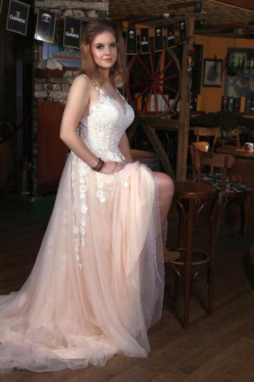 Elegant V-Neck A-line Wedding DressTulle Lace Appliques  Simple Side Split_3