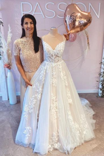 Romantic Spaghetti Straps White Floral Tulle Wedding Dress Sleeveless Aline Floor Length Dress for Weddings_4