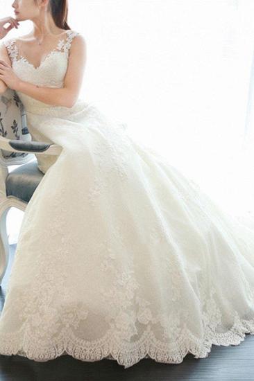 Court Train A-Line Lace V-neck Applique Sleeveless Wedding Dresses_1