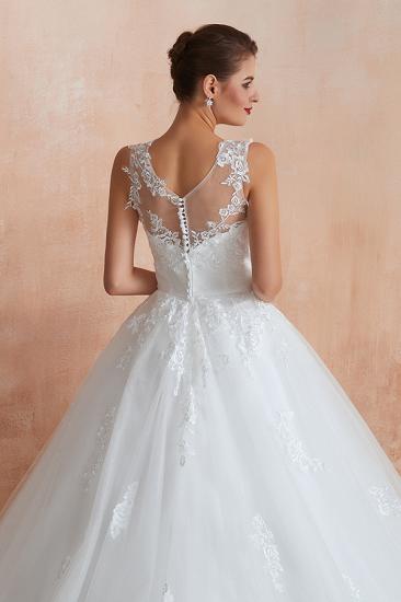 Affordable Sweetheart Sleeveless White Lace Wedding Dress_11